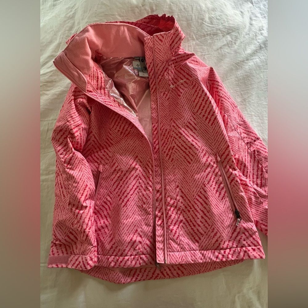 Columbia lightweight Pink Patterned Jacket - Picture 8 of 9